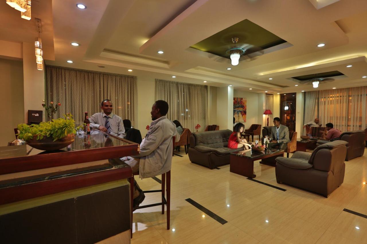 Rahnile Hotel Bahir Dar Exterior photo