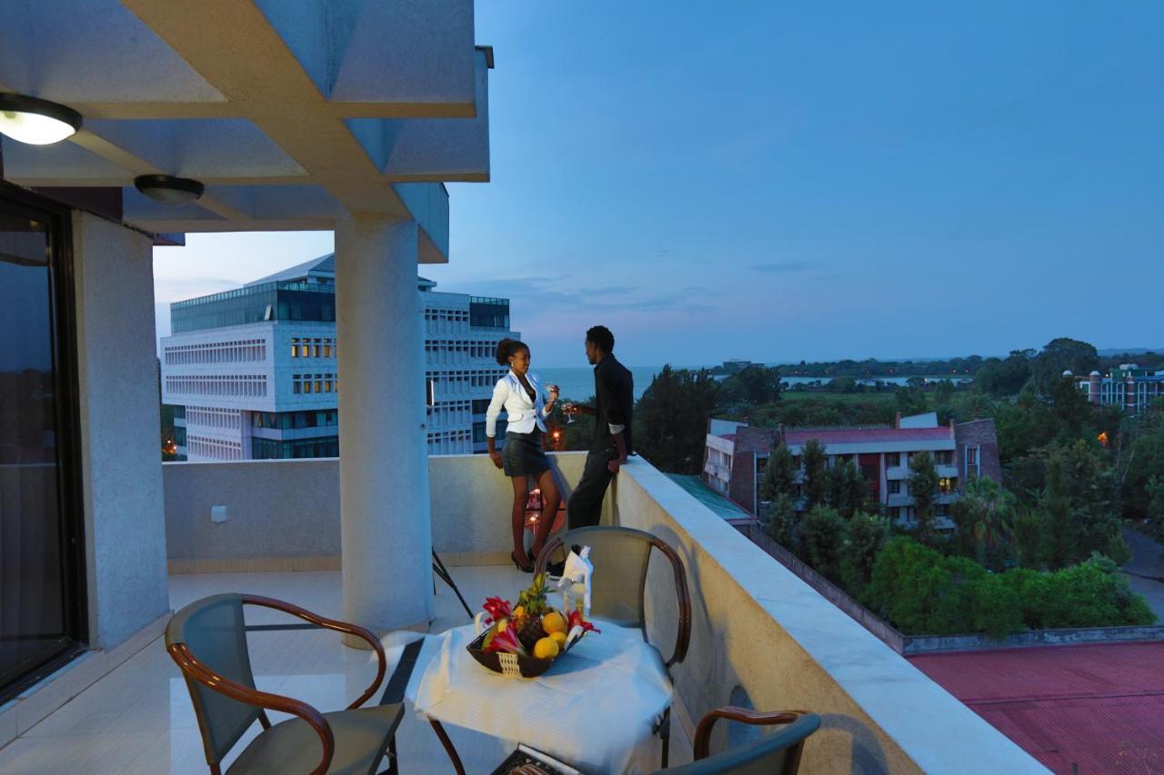 Rahnile Hotel Bahir Dar Exterior photo